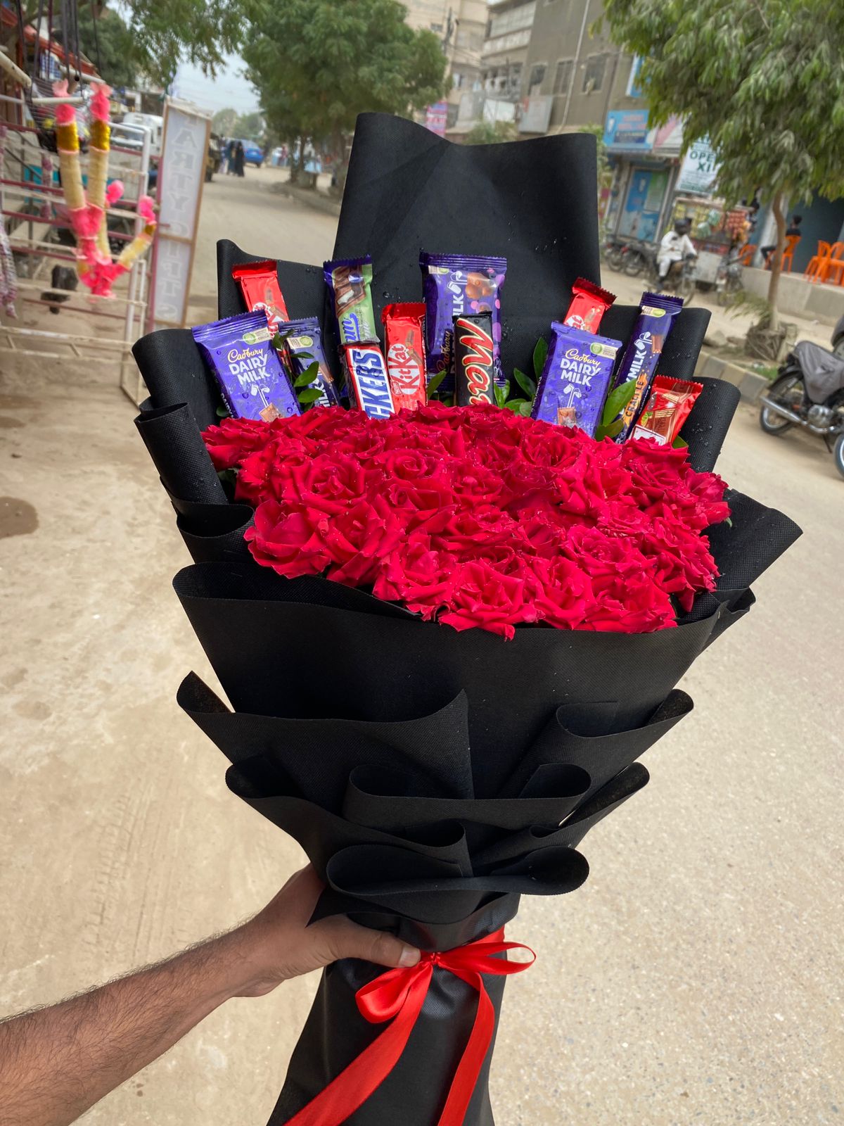 Red Roses Chocolate Bouquet with Assorted Chocolates