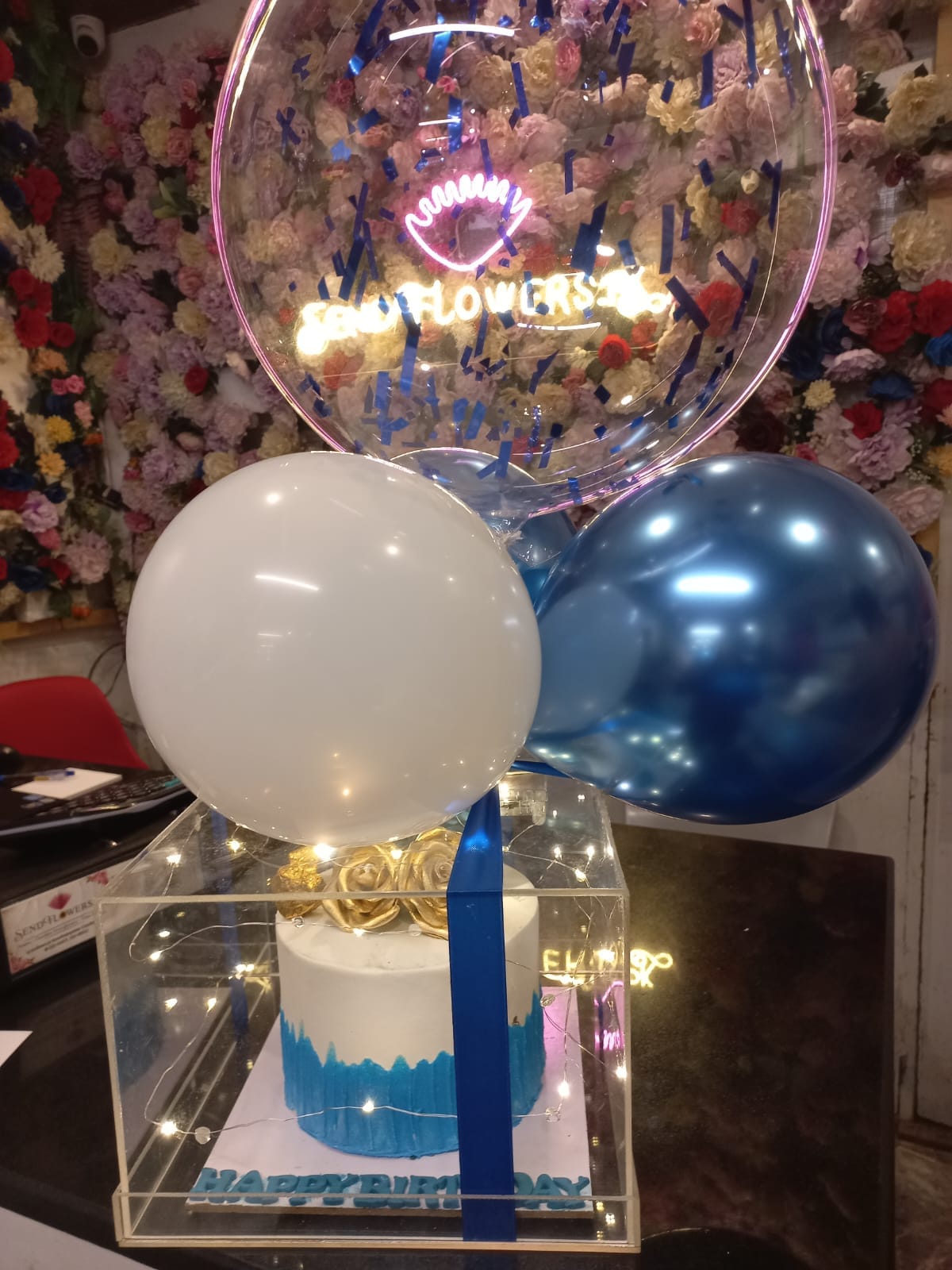 Luxury Transparent Box Cake with LED Balloon Gift Setup