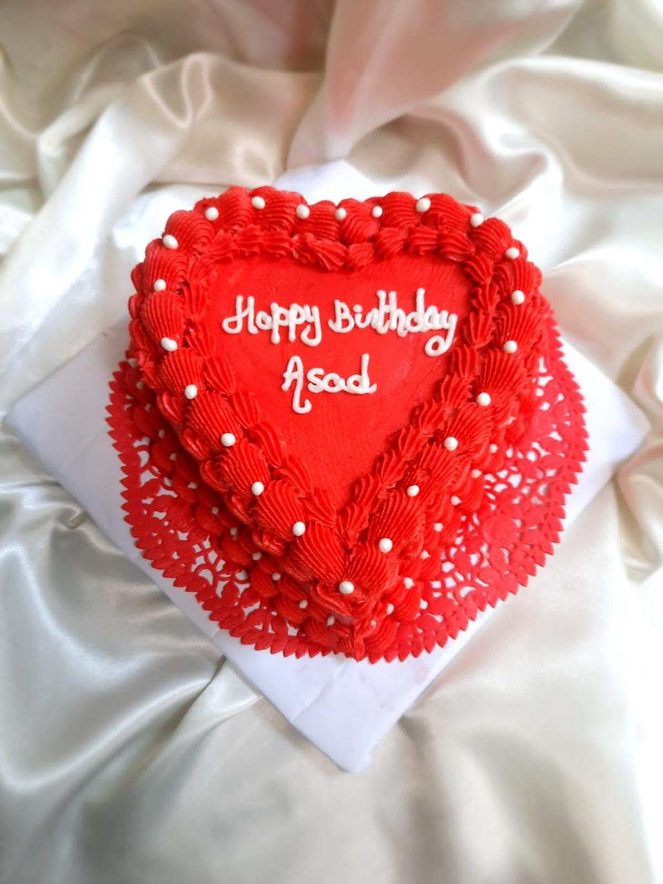Red Heart Birthday Cake
