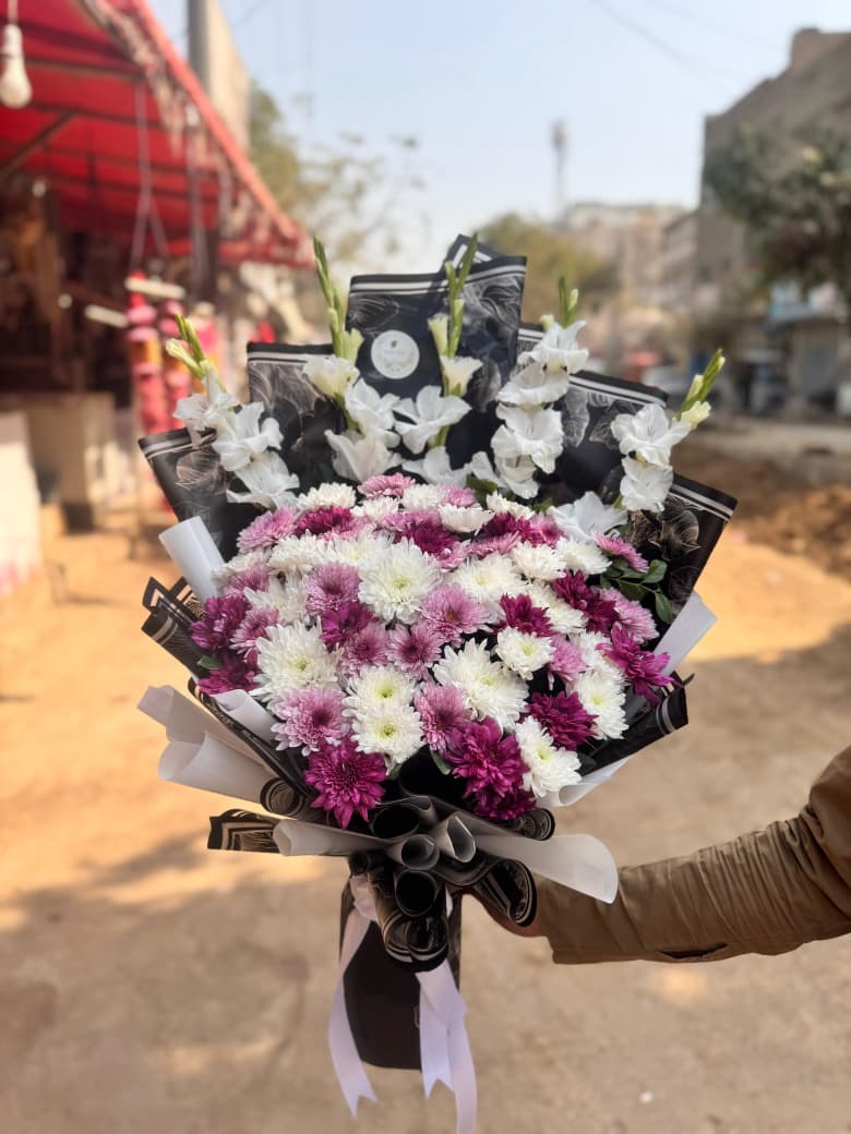 Purple and White Elegance Chrysanthemum Bouquet