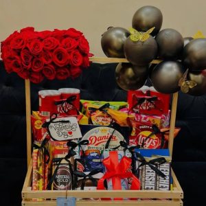 Midnight Luxury Rose & Snack Surprise Hamper